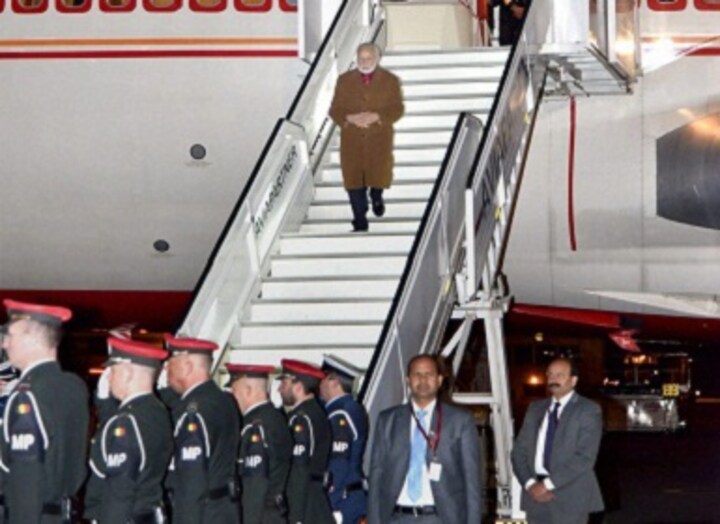 PM Narendra Modi visits Maelbeek metro station, pays tributes to Brussels terror attack victims
