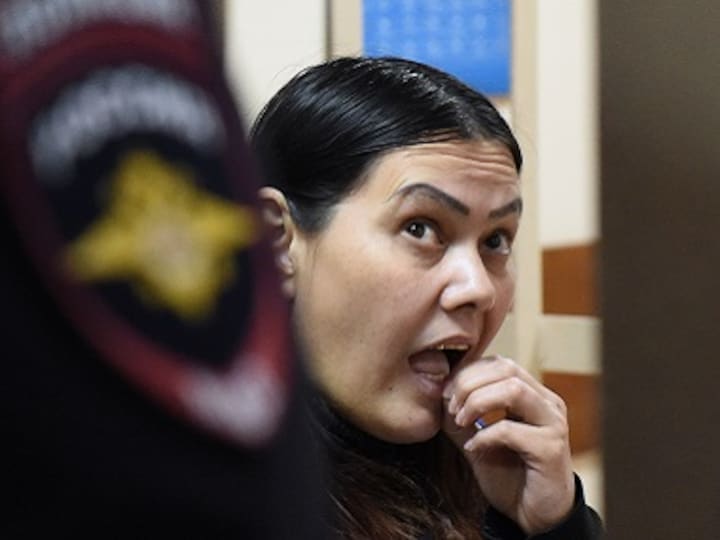 Nanny claims child beheading was revenge against Putin for bombing Syria; Russia hits back, calls her 'schizophrenic'