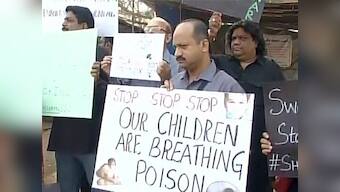 Deonar dumping ground fire: Residents demand immediate solution in protest at Azad Maidan