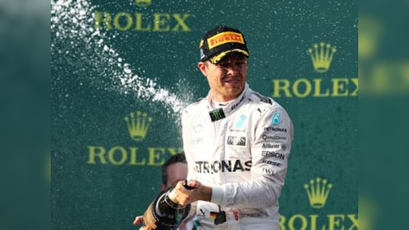 Australian Grand Prix: Rosberg pips defending Lewis Hamilton to win Formula One curtain-raiser
