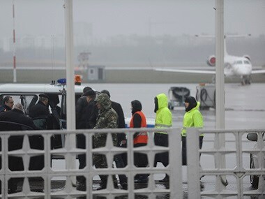 Investigators find flight recorder from FlyDubai plane that crashed in Russia