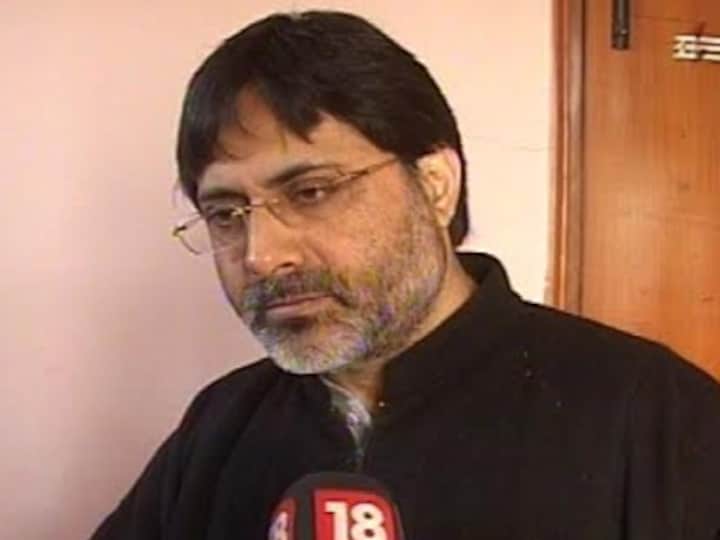 Accusations against Gilani are serious, seditious: Delhi police
