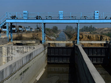 Punjab poll 2017: SAD rides SYL canal row to fight off anti-incumbency, woo farmers Punjab poll 2017: SAD rides SYL canal row to fight off anti-incumbency, woo farmers