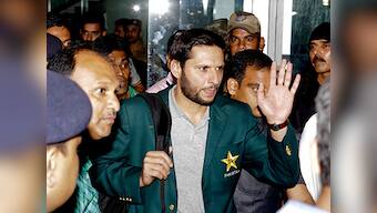 ICC WT20 2016: Afridi leads Pakistan cricketers in raising toast to Indian fans, security