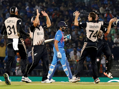 ICC World T20: New Zealand is small, but at Nagpur, they made India play the role of Tibet as China invaded ICC World T20: New Zealand is small, but at Nagpur, they made India play the role of Tibet as China invaded