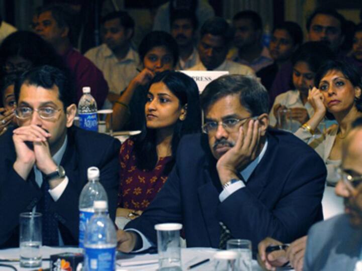 Survey: Biz-friendly Maharashtra fail in perception test; TN tops corruption chart