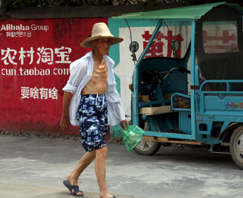 China cuts growth target to 6.5-7%, says it's fine as long as there are enough jobs China cuts growth target to 6.5-7%, says it's fine as long as there are enough jobs