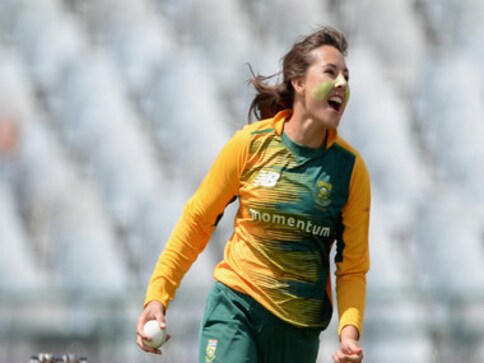 Women's World T20: Sune Luus' sensational five-wicket haul helps South ...