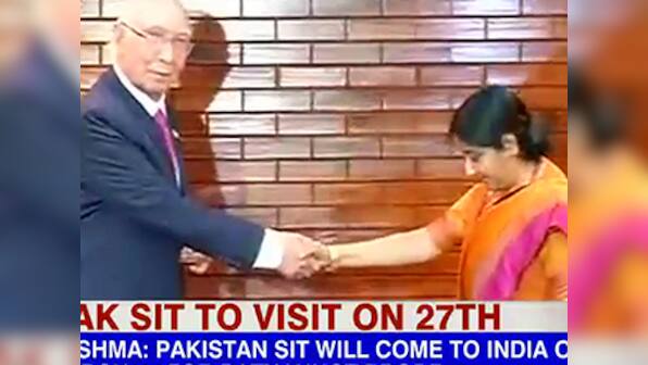 Swaraj-Aziz meet paves way for Pakistani team to probe Pathankot bloodbath