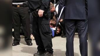 Pathological liar: Bernie Sanders, Donald Trump exchange nasty barbs after Chicago violence