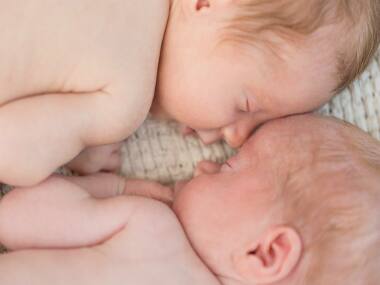 IVF, often blamed for rise in twin births, could reduce it