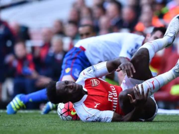 Premier League: Late Crystal Palace strike dents Arsenal's top four bid Premier League: Late Crystal Palace strike dents Arsenal's top four bid