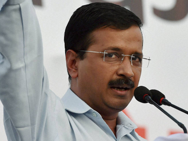 AgustaWestland scam: Kejriwal dares BJP to arrest Sonia Gandhi AgustaWestland scam: Kejriwal dares BJP to arrest Sonia Gandhi