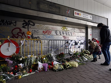 Maelbeek subway station in Brussels reopens a month after bombing Maelbeek subway station in Brussels reopens a month after bombing