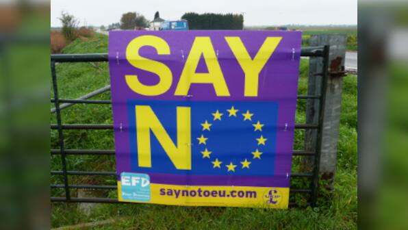 European Immigrants flowing into Britain make a strong case for 'Brexiters' campaign