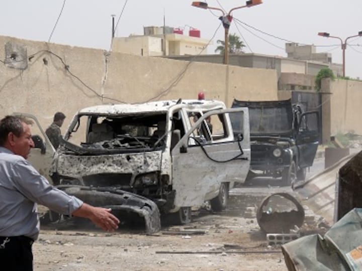 Tragedy strikes Syria: Eight killed as car bomb explodes near Shiite shrine in Damascus