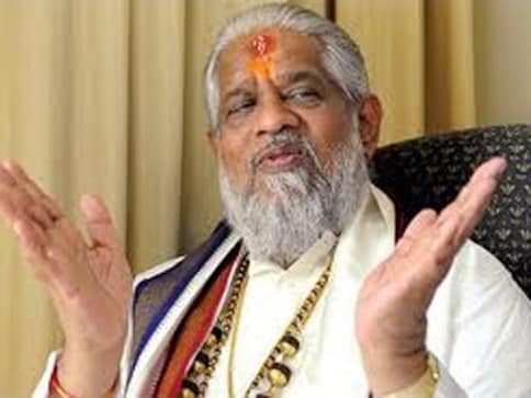 chandraswami-the-rise-and-fall-of-the-shaman-shyster-is-traced-in