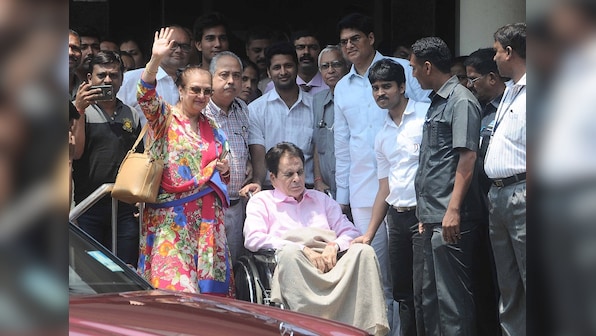 Dilip Kumar exits hospital after a week with a smiling Saira Banu in tow