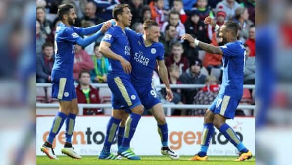 Premier League title race: Leaders Leicester feeling unbeatable with glory in reach