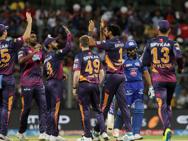 IPL 9, MI vs RPS: Mumbai Indians caught napping against Rising Pune Supergiants as Wankhede track plays tricks IPL 9, MI vs RPS: Mumbai Indians caught napping against Rising Pune Supergiants as Wankhede track plays tricks
