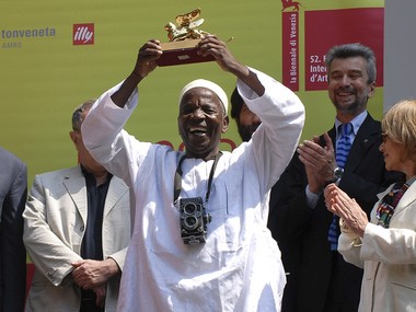 Obituary: Father of African photography, Malick Sidibe, dies at 80 Obituary: Father of African photography, Malick Sidibe, dies at 80