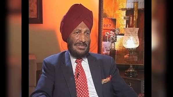 Bollywood didn't do me any favours by making biopic: Milkha Singh tells Salim Khan
