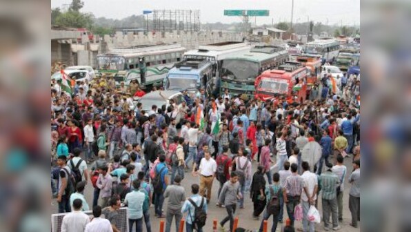 NIT Srinagar row: Non-local students hold protest in Jammu for second consecutive day