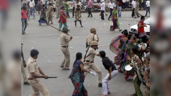 Patel agitation: Gujarat bandh call evokes limp response; govt panel meets mediators