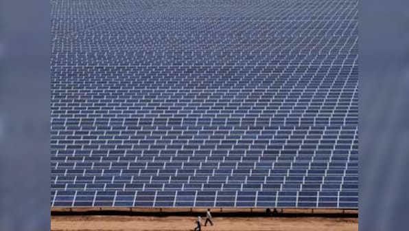 Crashing prices: How India can gain immensely in the solar power space