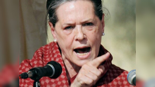 'Mati' has dried up and 'manush' rendered jobless: Sonia Gandhi takes dig at Mamata govt