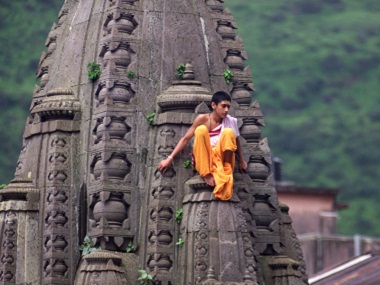Trimbakeshwar trust's idea of gender equality: Instead of allowing women entry into temple, they revoke men's right to do so Trimbakeshwar trust's idea of gender equality: Instead of allowing women entry into temple, they revoke men's right to do so