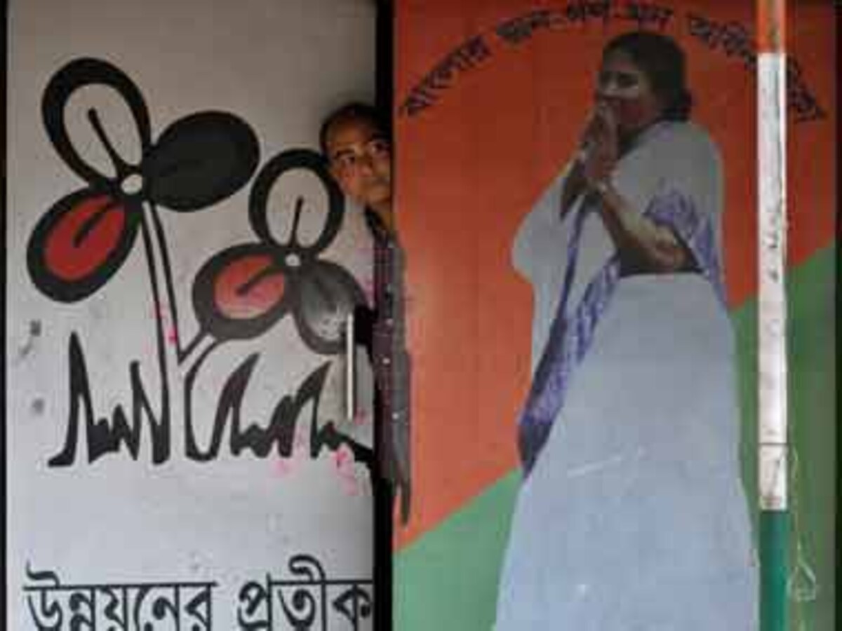 BJP West Bengal Complains To EC About TMC's Mahua Moitra Citing Debunked  Photo