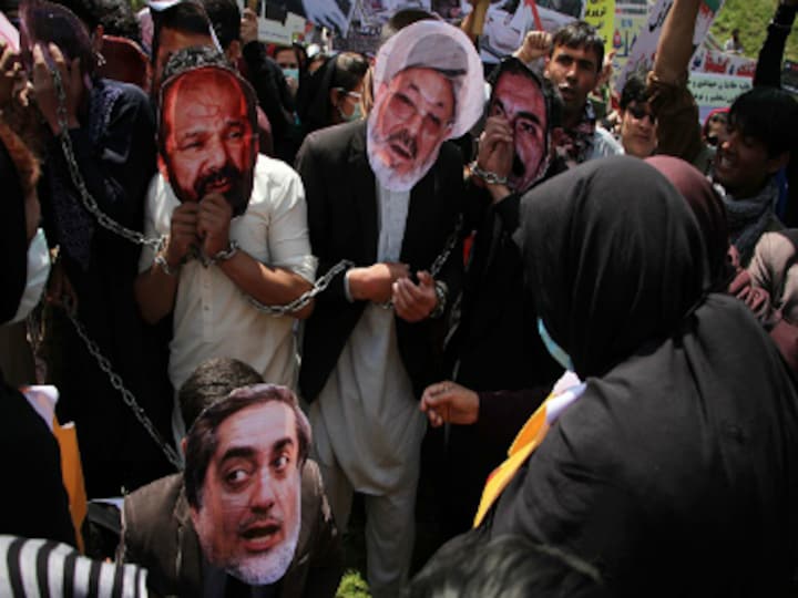 Afghan Taliban confirms visit to Pakistan to discuss refugees and release of prisoners