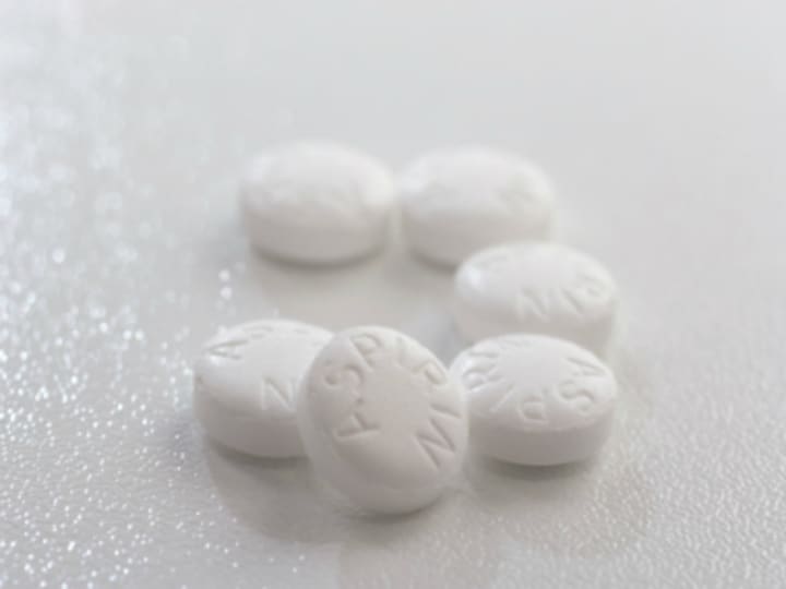 Aspirin pills may help reduce bile duct cancer risk