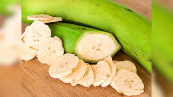 A banana a day may keep blindness away, finds new study