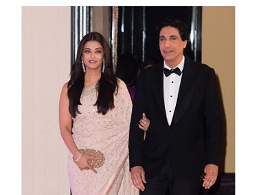 Who's that man with Aishwarya? It's Abhishek not Shiamak, claims a news agency Who's that man with Aishwarya? It's Abhishek not Shiamak, claims a news agency