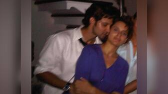Not the complete picture? Hrithik Roshan,  Kangana Ranaut hugging pic taken out of context
