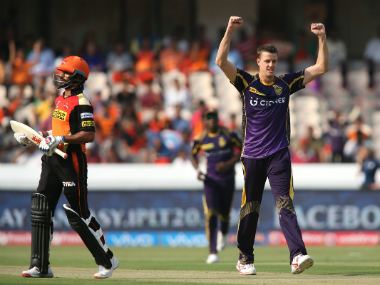 IPL 9: Umesh, Gambhir power Knight Riders to eight-wicket win over Sunrisers Hyderabad IPL 9: Umesh, Gambhir power Knight Riders to eight-wicket win over Sunrisers Hyderabad