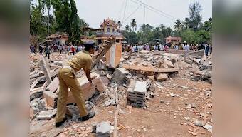 Kerala fire: 5 officials of Puttingal temple's managing committee surrender