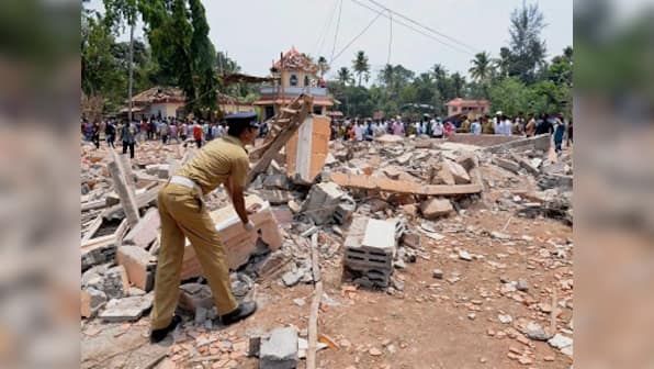 Kerala fire: 5 officials of Puttingal temple's managing committee surrender