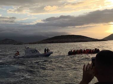 Around 500 migrants from Africa feared drowned in Mediterranean, reports UN