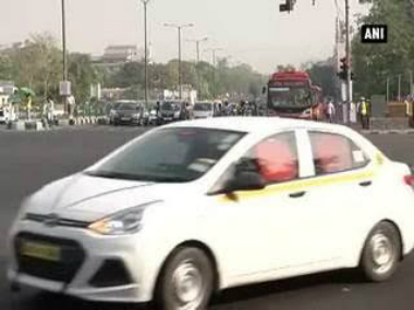 BJP MP Vijay Goel fined for violating odd-even traffic rule BJP MP Vijay Goel fined for violating odd-even traffic rule