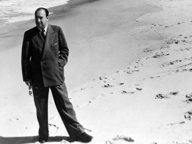 Chilean poet Pablo Neruda did not die of cancer, say experts; may have been murdered by Pinochet regime Chilean poet Pablo Neruda did not die of cancer, say experts; may have been murdered by Pinochet regime