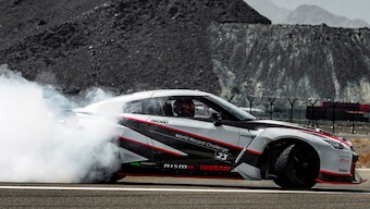 Video worth watching: Modified Nissan GT-R Nismo sets a 305kmph drift record