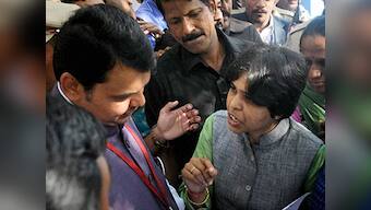 Trupti Desai lashes out at Devendra Fadnavis, threatens to file FIR against him if not allowed entry into Shani Shingnapur temple