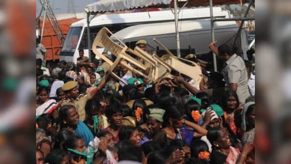 Stampede at Jayalalithaa's Vriddhachalam campaign lands six women in ICU