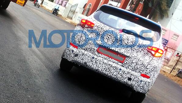 Spied: 2016 Hyundai Tucson caught testing in India