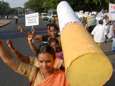 Contradictory reports by government panels weaken fight against tobacco Contradictory reports by government panels weaken fight against tobacco