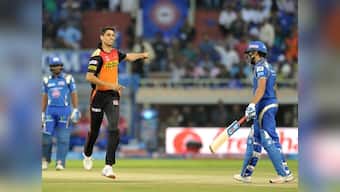 Ashish Nehra undergoes successful knee surgery at a London hospital