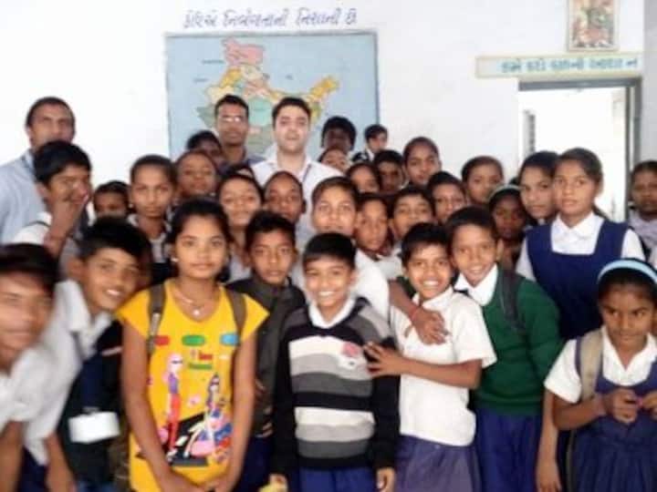 A new craze in the valley: Civil service exam success stories inspire youth across Kashmir